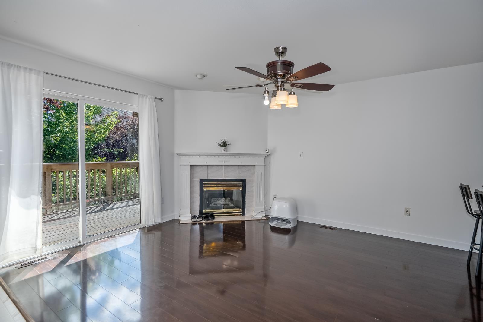 8232 PEACOCK STREET, Mission