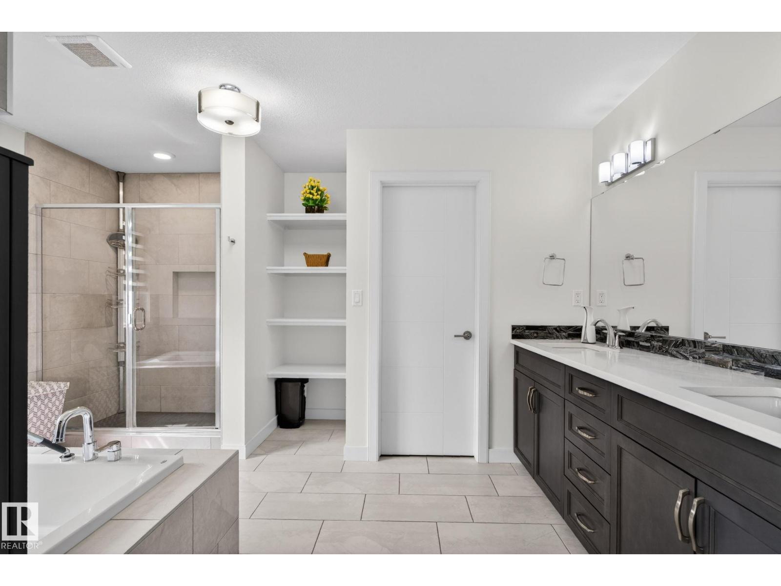 704 39 ST SW - 42