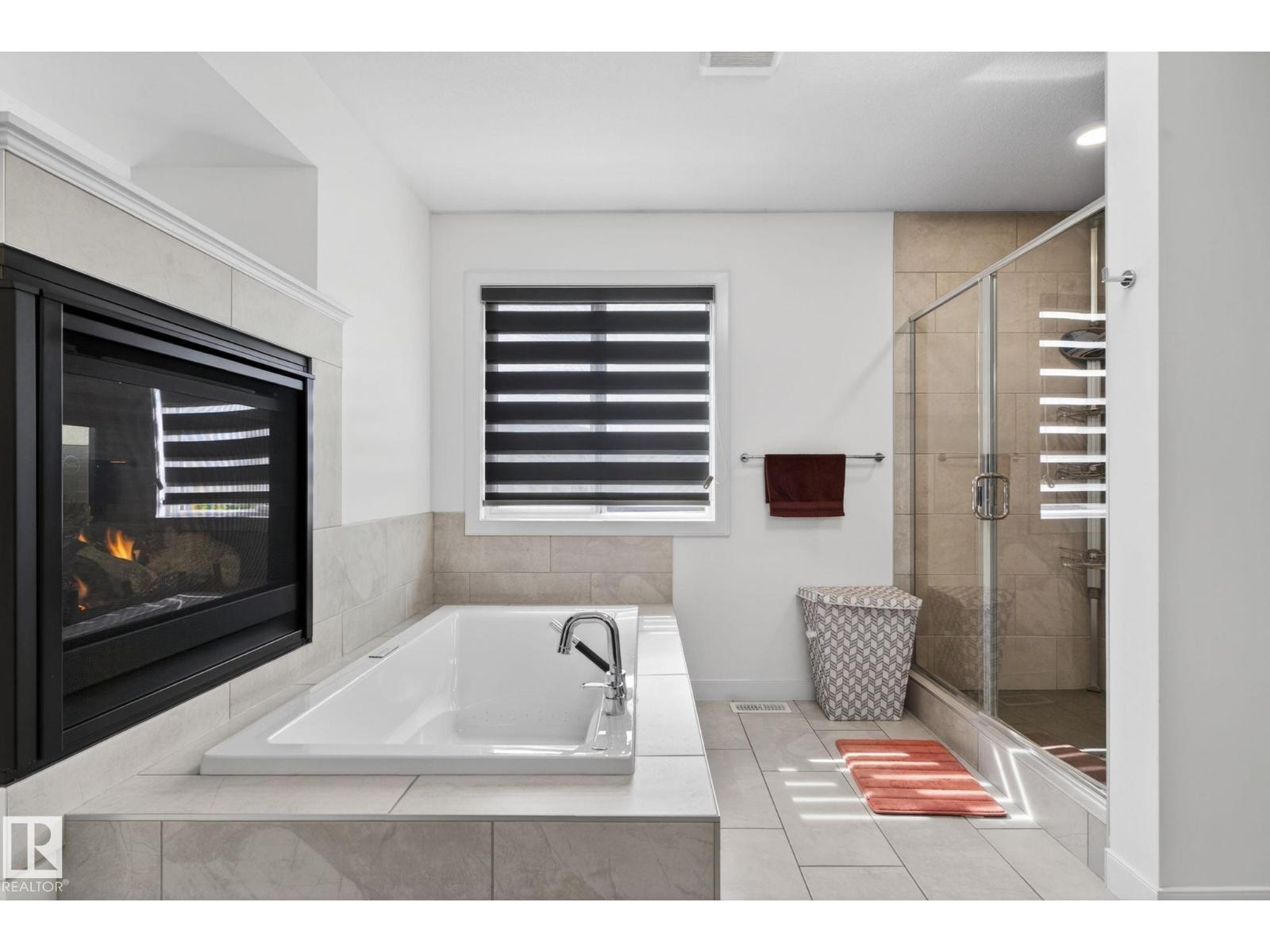 704 39 ST SW - 45