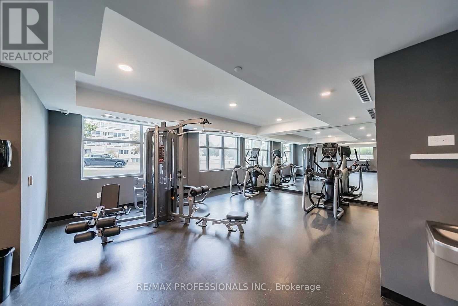 #401 5155 SHEPPARD EAST AVENUE - 19