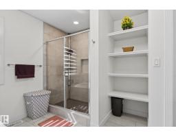 704 39 St Sw, Edmonton, AB T6X2E9 Photo 46