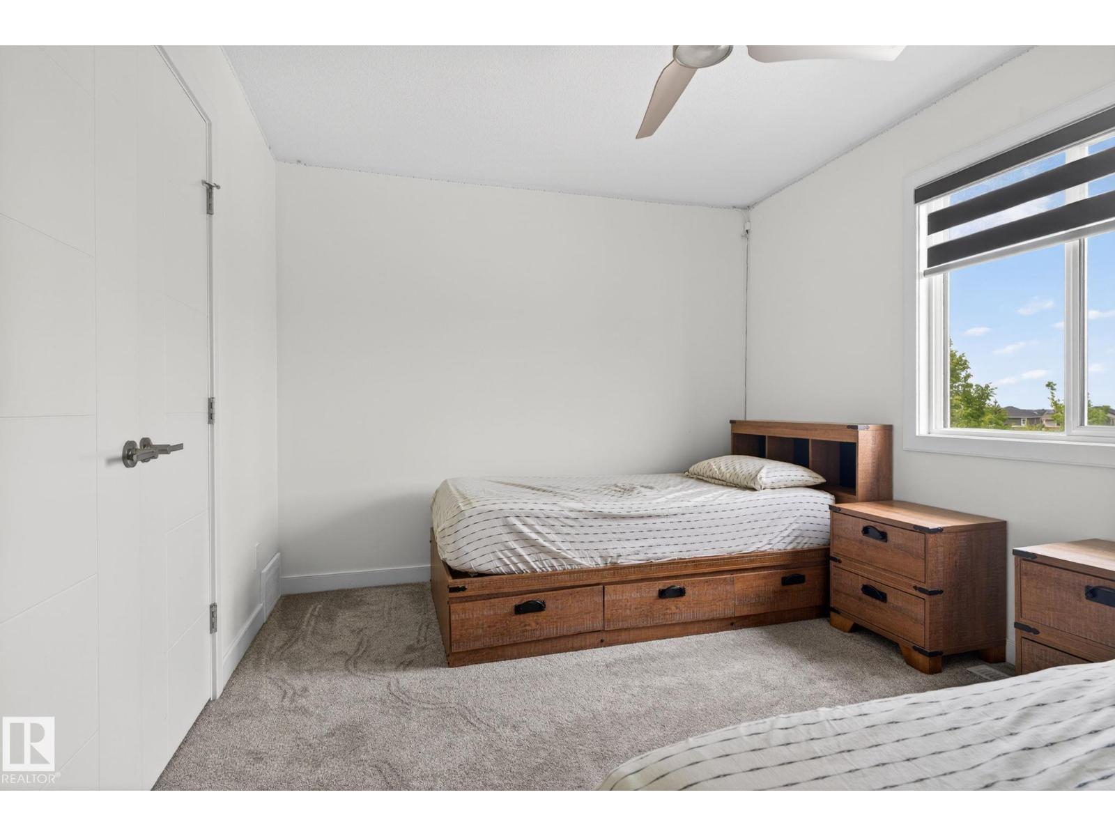 704 39 ST SW - 52