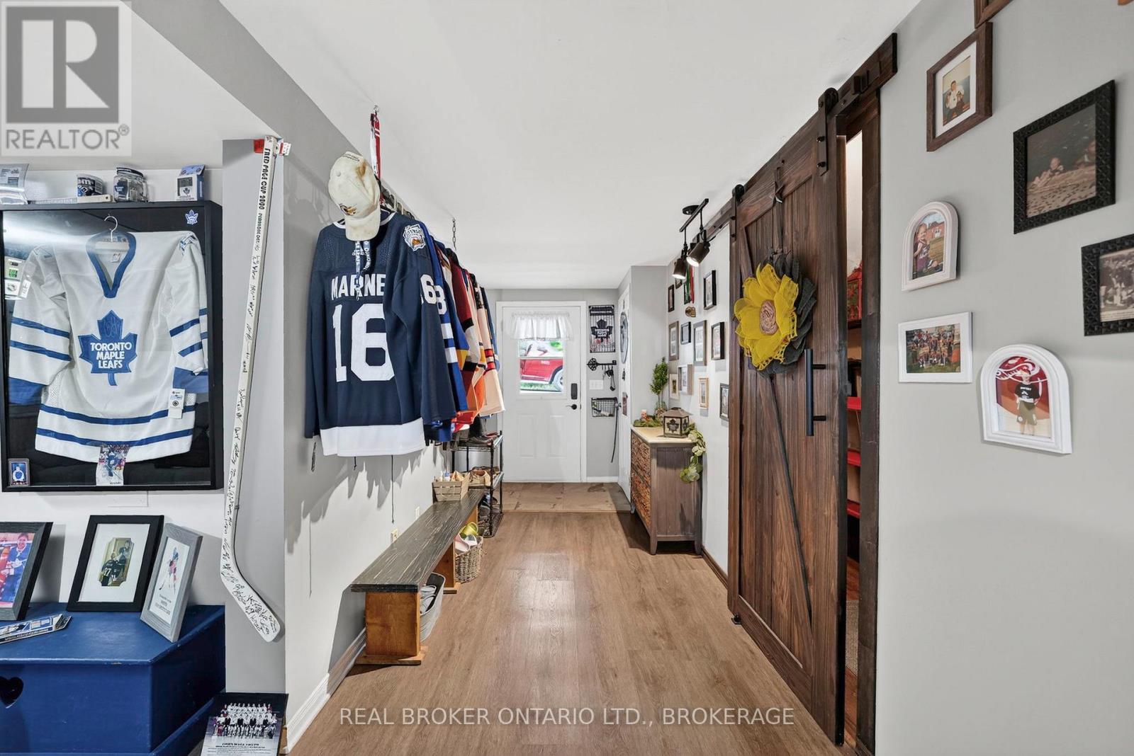 5121 BRUNET ROAD - 22