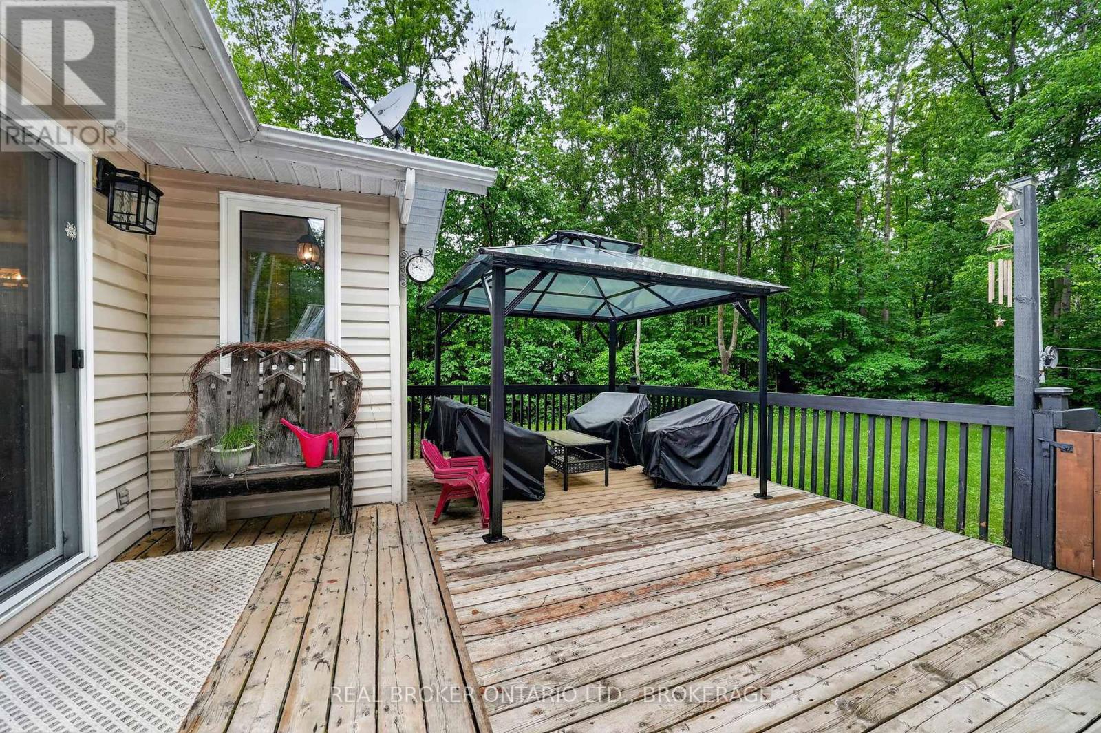 5121 BRUNET ROAD - 29
