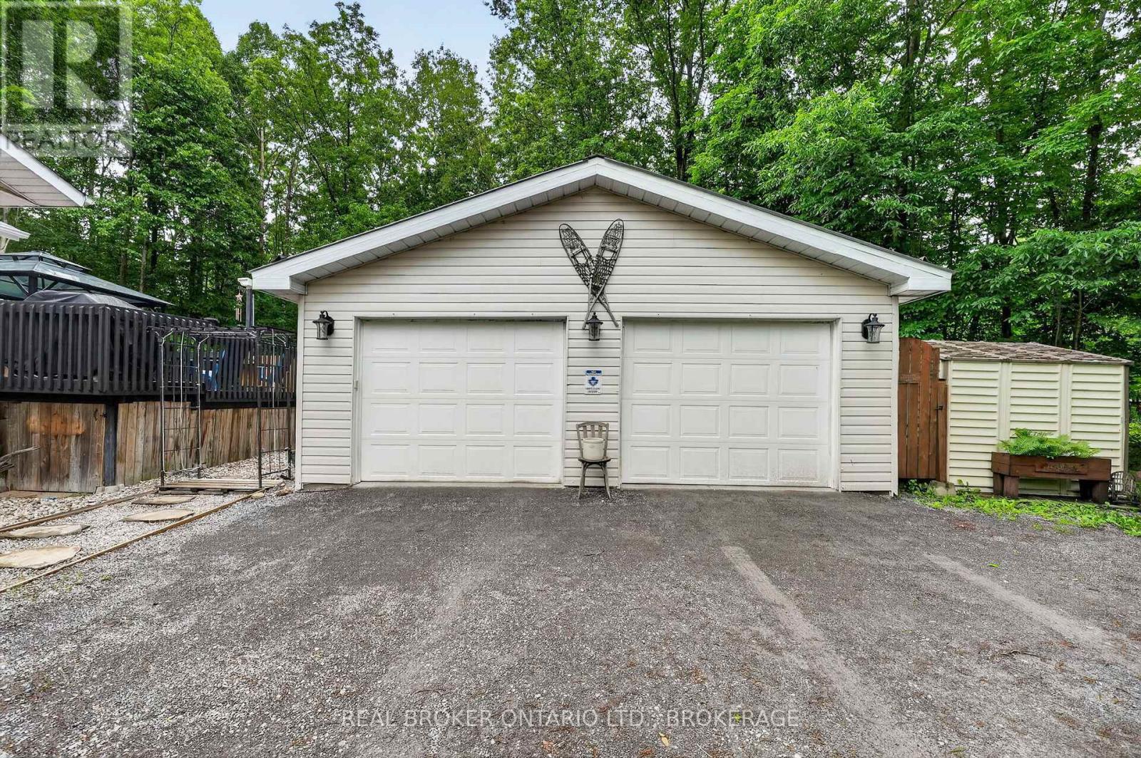 5121 BRUNET ROAD - 30