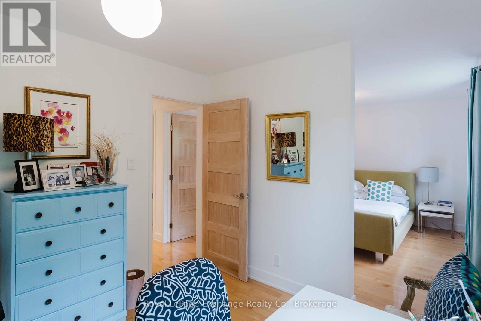 579 PEIRSON AVENUE - 33