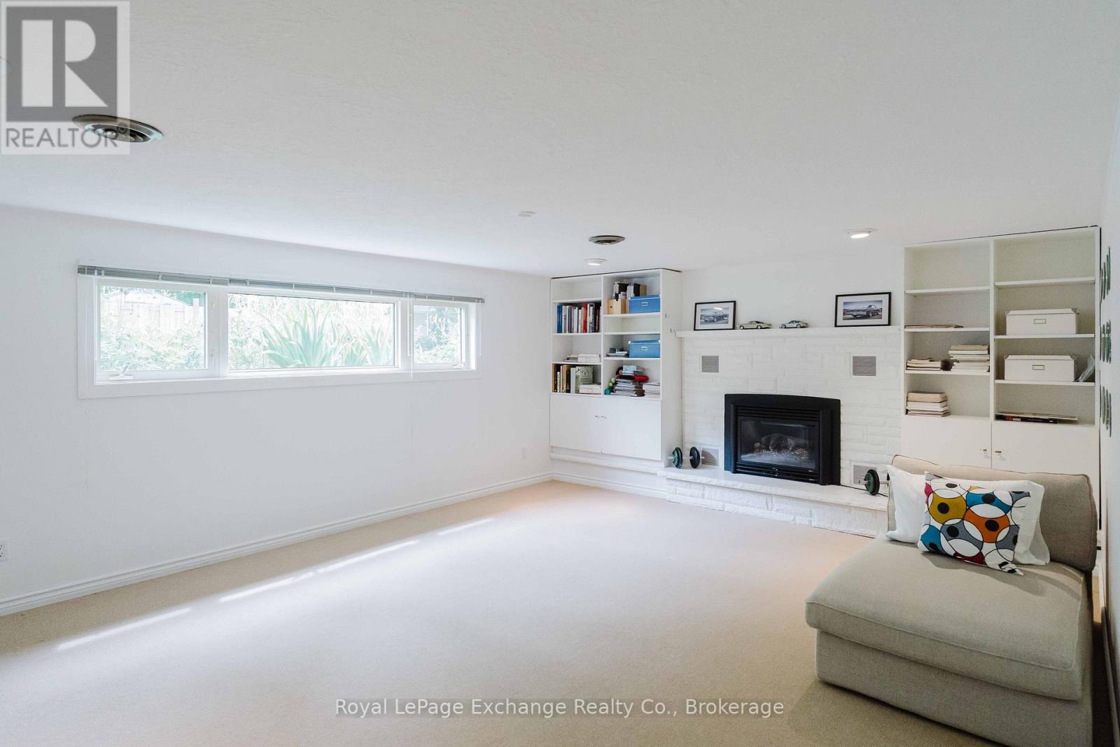 579 PEIRSON AVENUE - 39