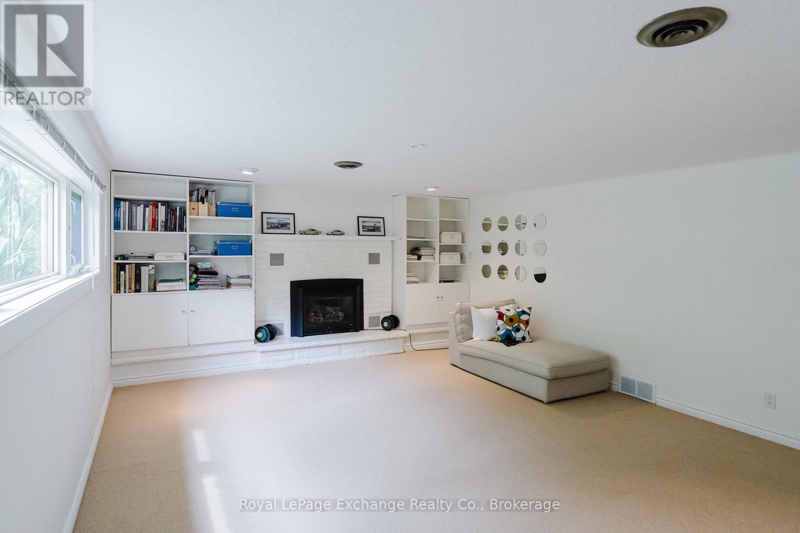 579 PEIRSON AVENUE - 40