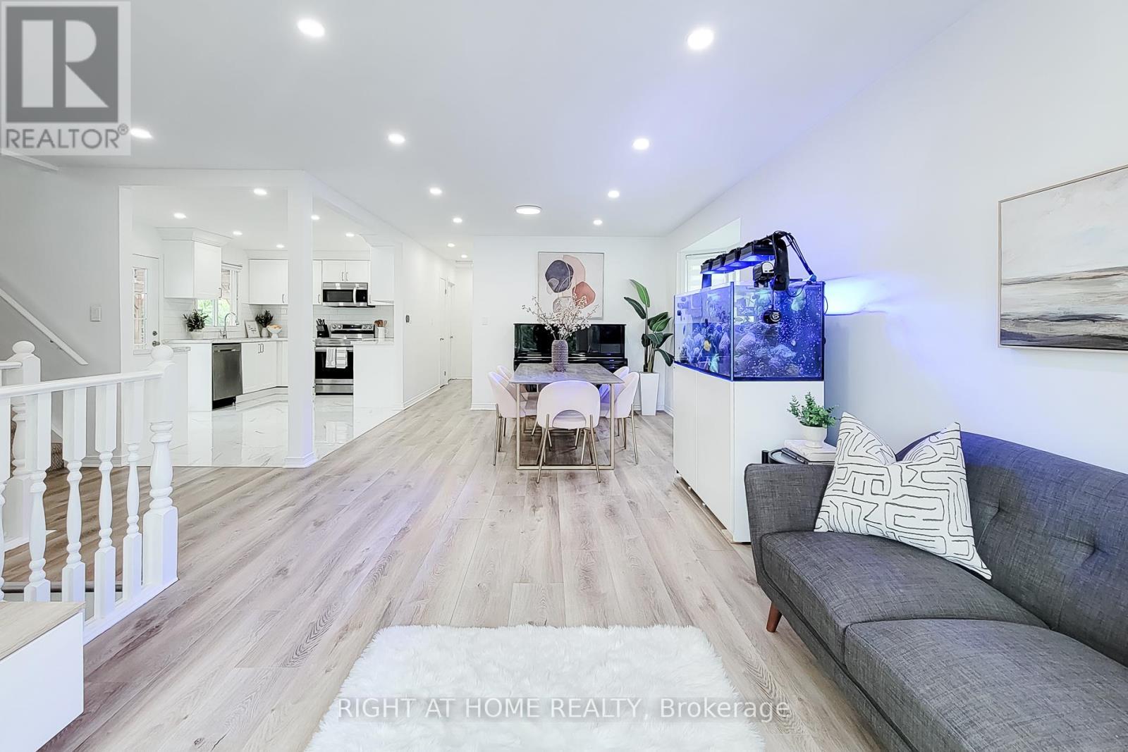 62 HAZEL STREET - 21