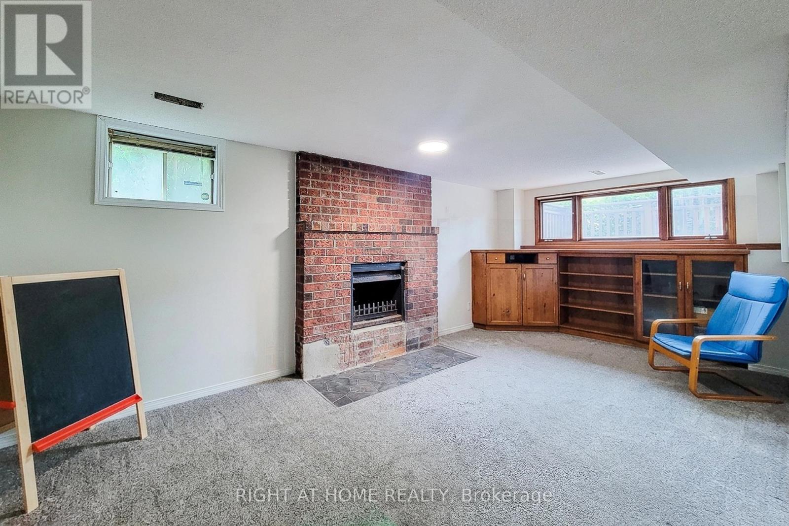 62 HAZEL STREET - 42