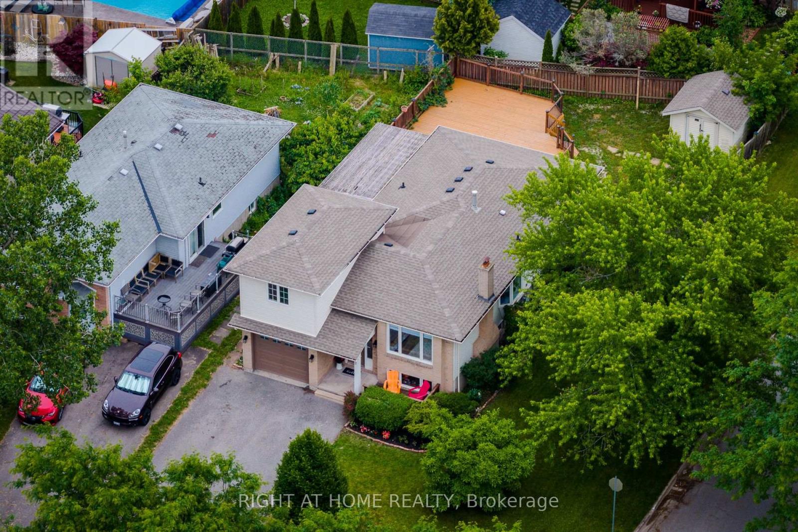 62 HAZEL STREET - 50