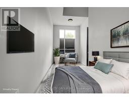 G105 - 275 Larch Street, Waterloo, ON N2L3R2 Photo 11
