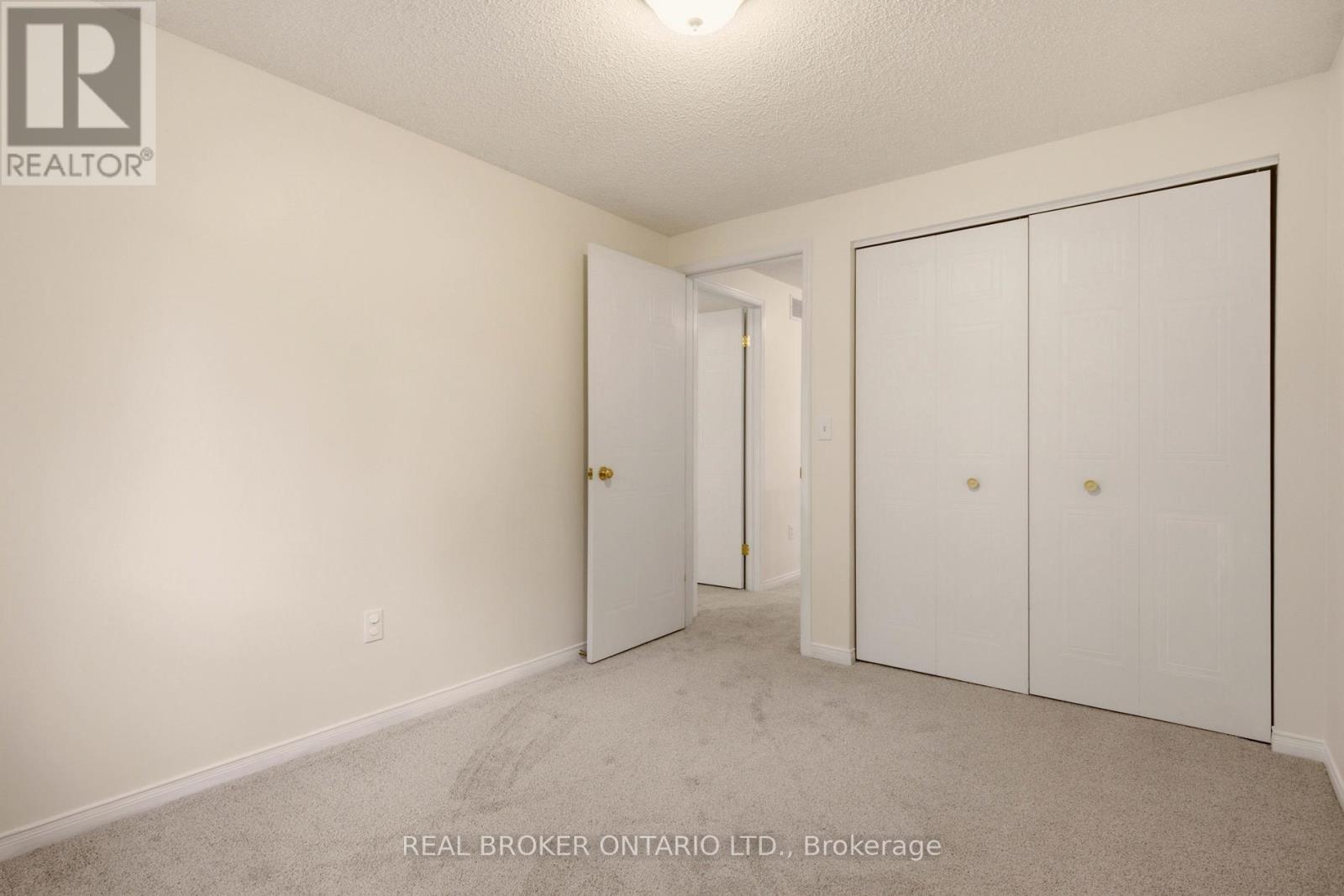 2 IRELAND PLACE - 23