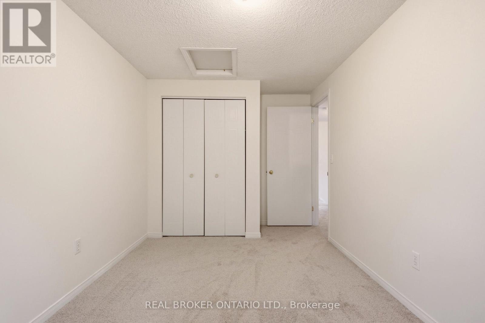 2 IRELAND PLACE - 26