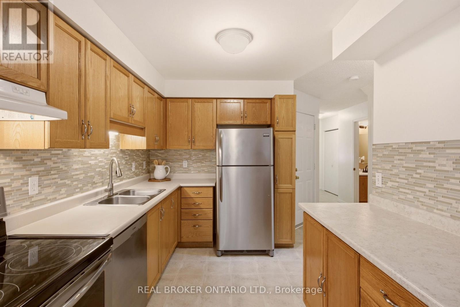 2 IRELAND PLACE - 7