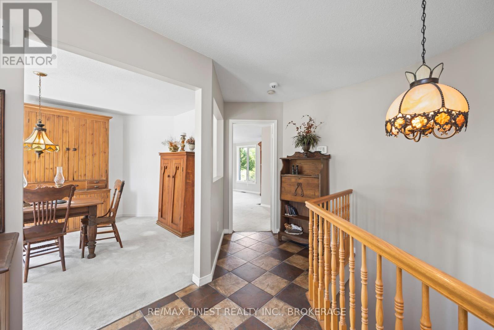 941 MALVERN TERRACE - 15