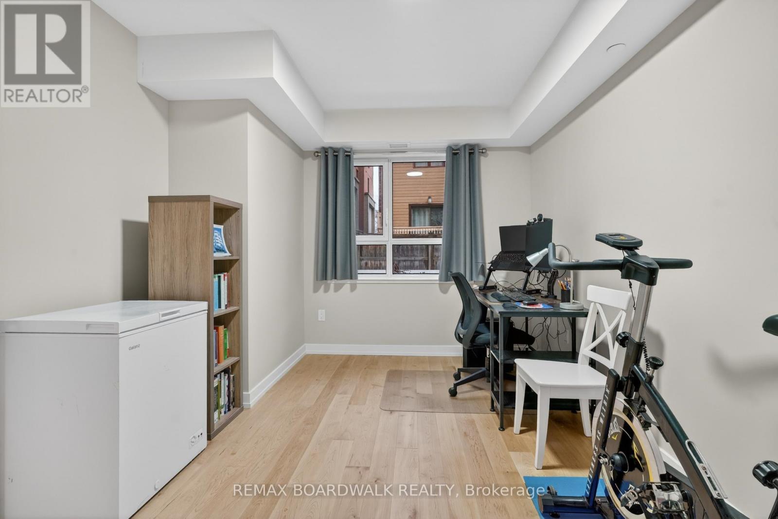 #116 316 BRUYERE STREET - 32