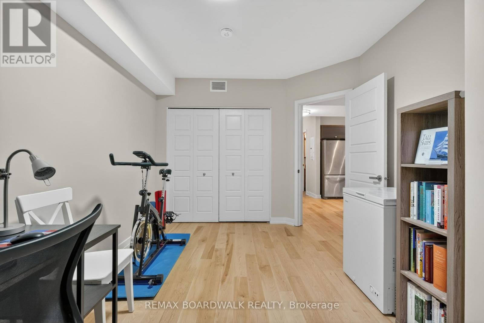 #116 316 BRUYERE STREET - 35