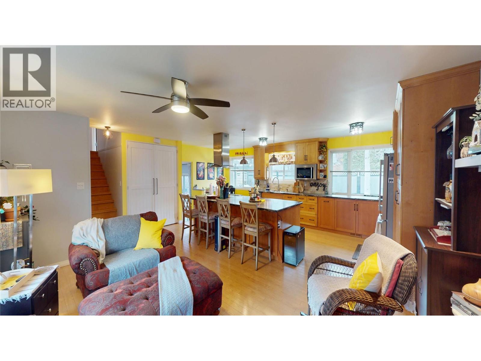 2921 2B Street S - Image 10