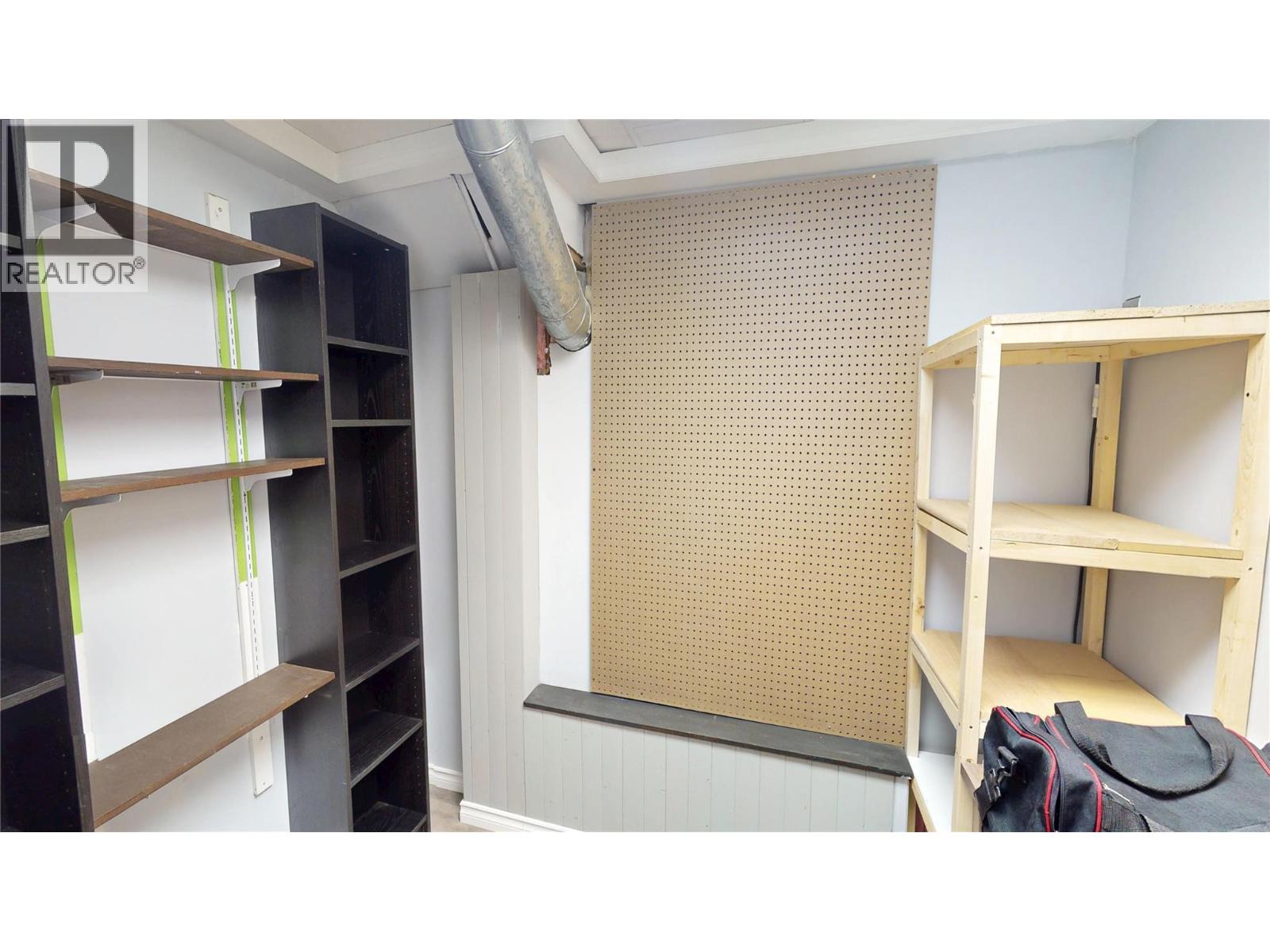 2921 2B Street S - Image 25