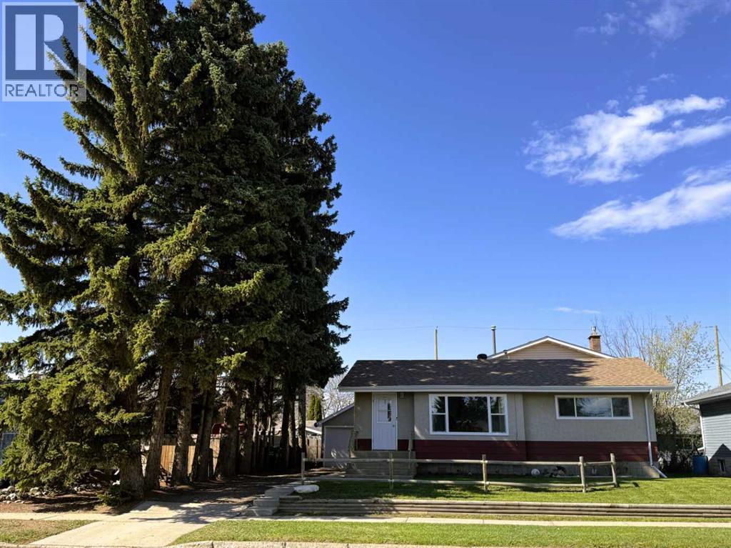 4606 50 Avenue - 34