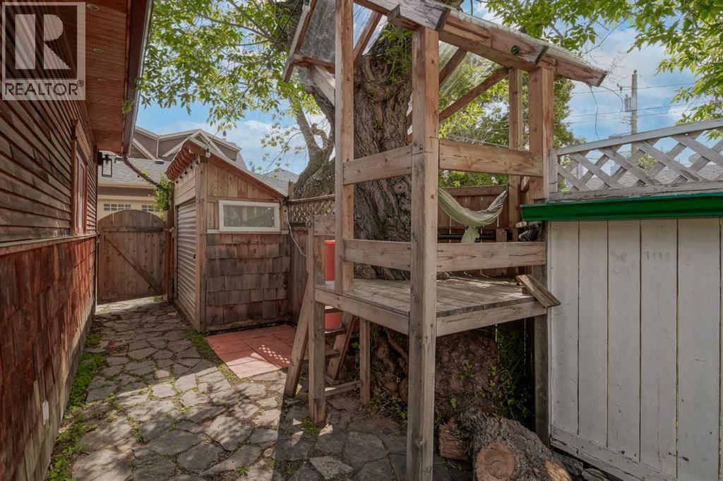 728 4A Street NW — photo 37