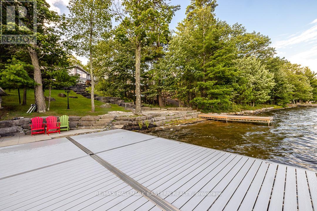 15 OAKRIDGE DRIVE - 26