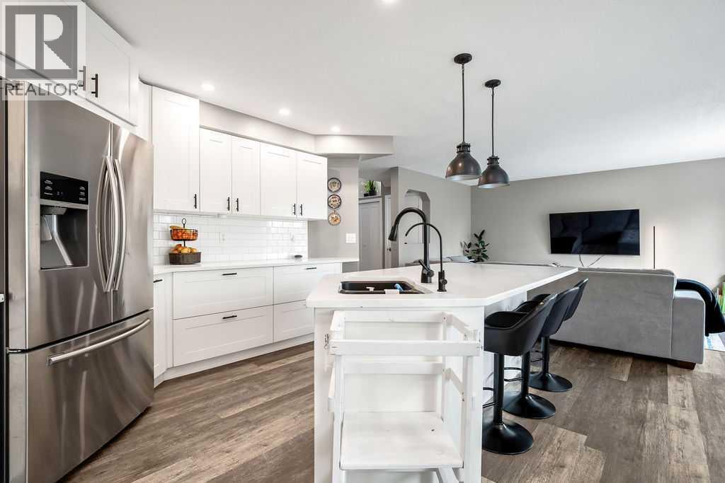 141 Somerset Circle SW — photo 13