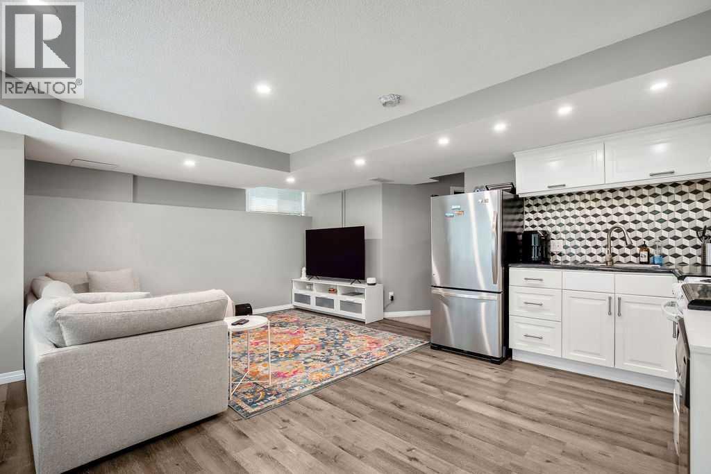 141 Somerset Circle SW — photo 27