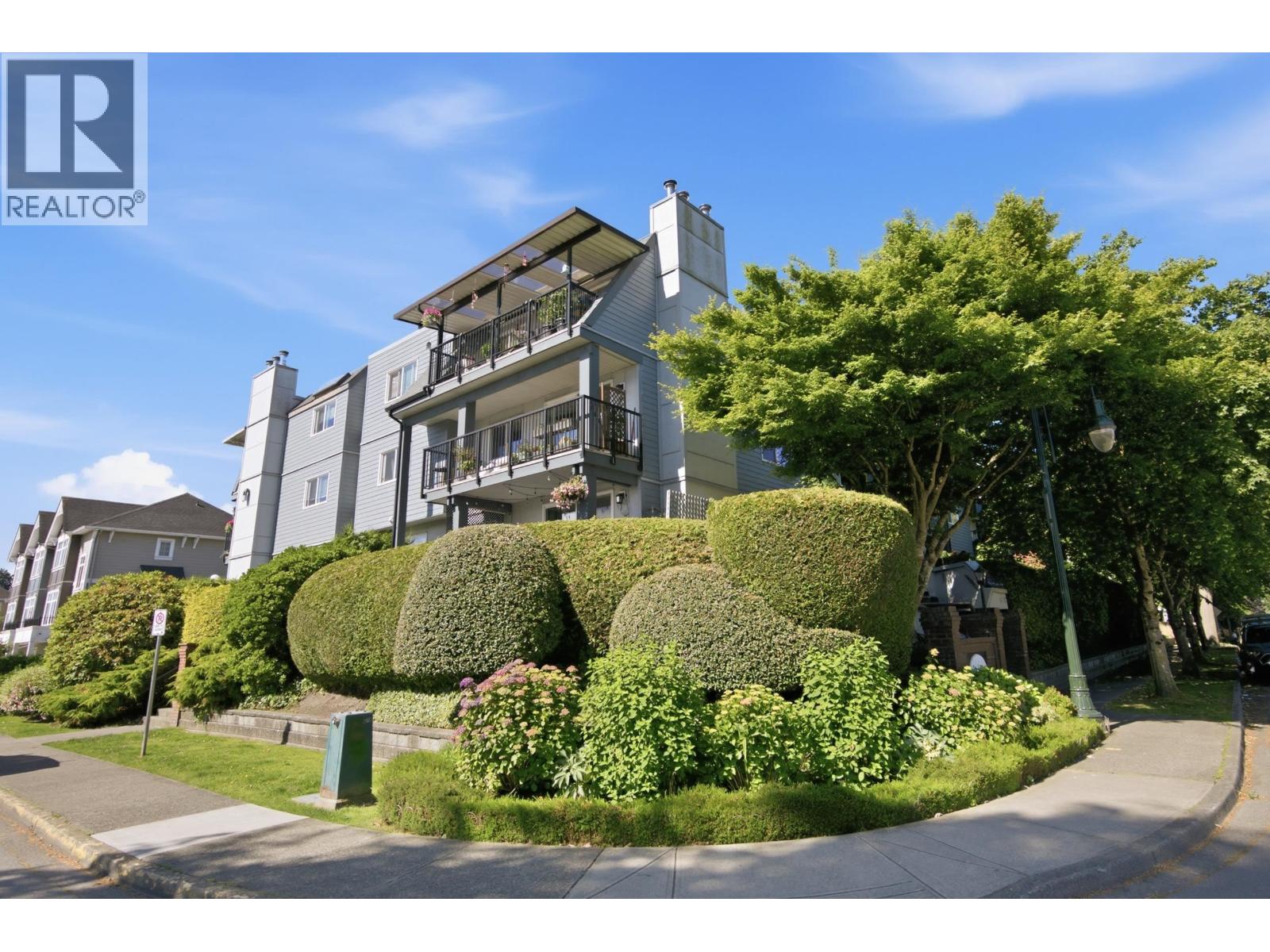 #306-4926 48 Avenue, Delta