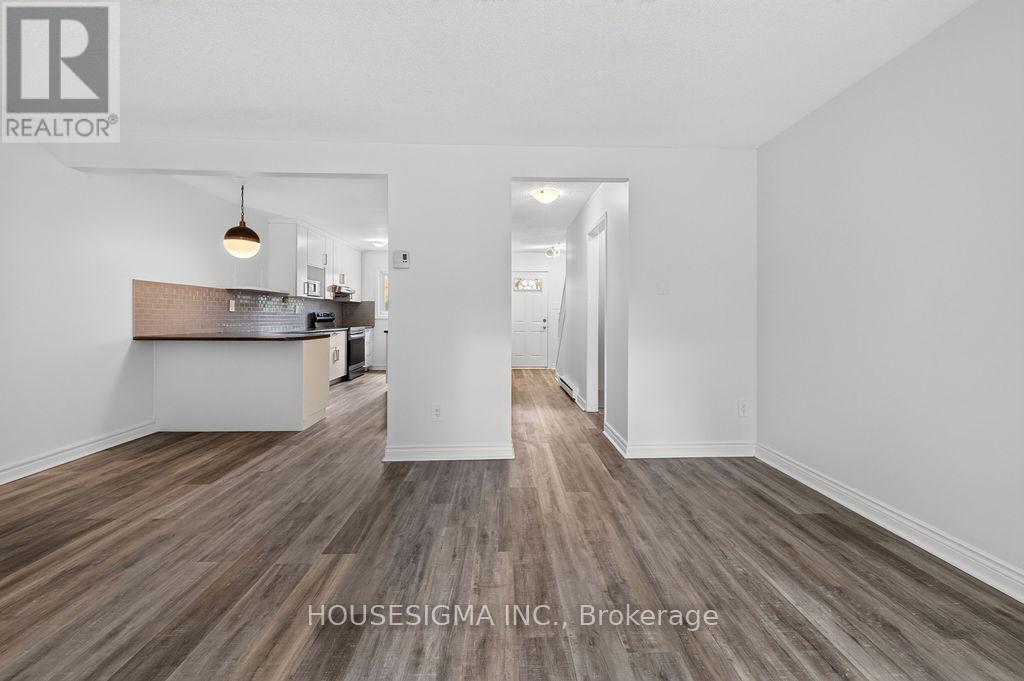 #143 166 SOUTHDALE ROAD W - 12