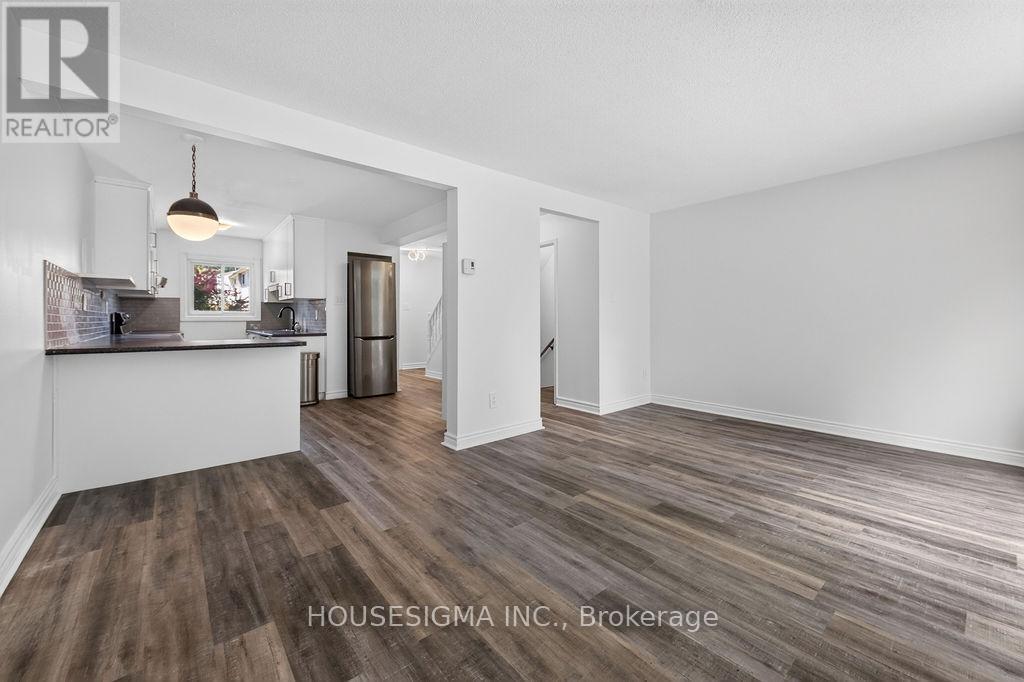 #143 166 SOUTHDALE ROAD W - 13