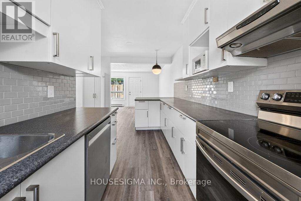#143 166 SOUTHDALE ROAD W - 7