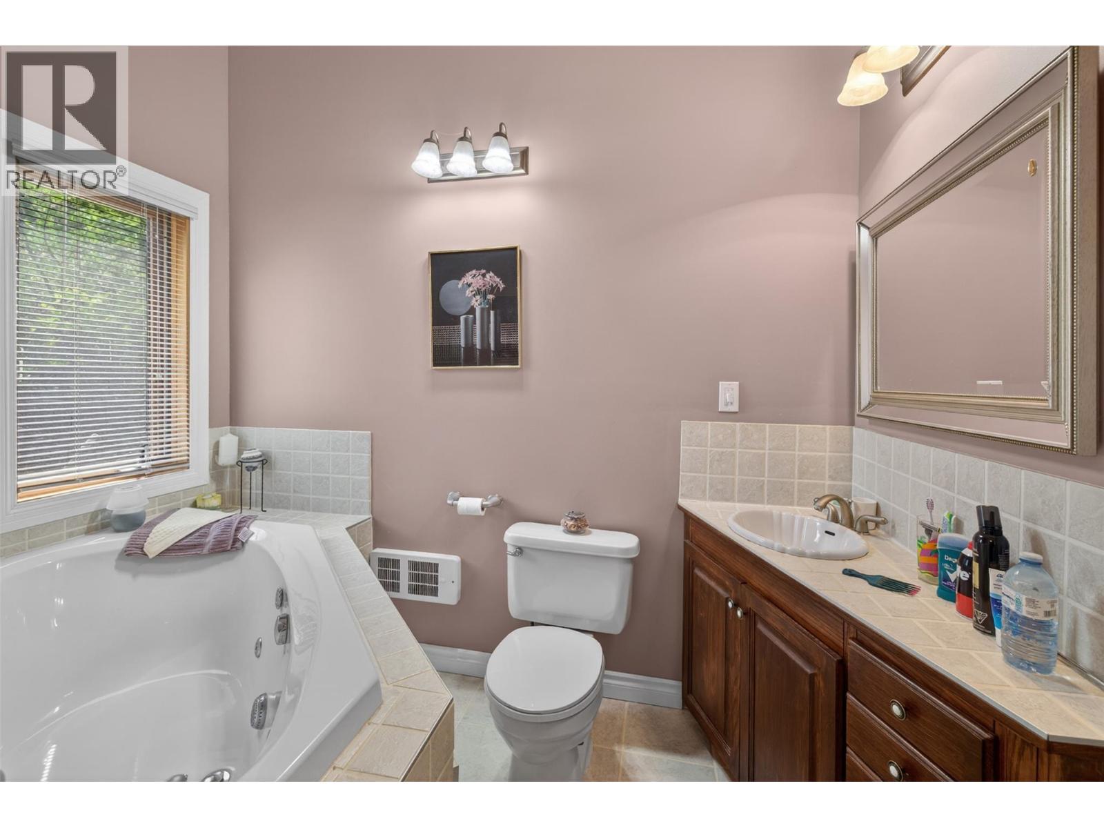 6035 COLUMBIA LAKE Road - 21