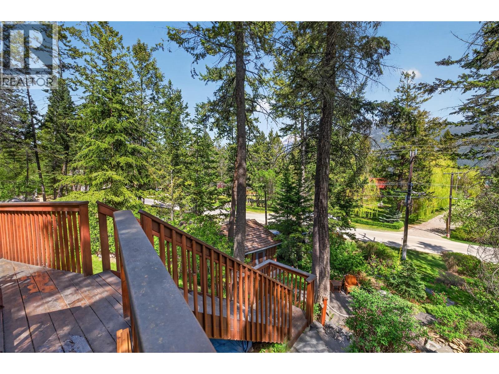 6035 COLUMBIA LAKE Road - 34
