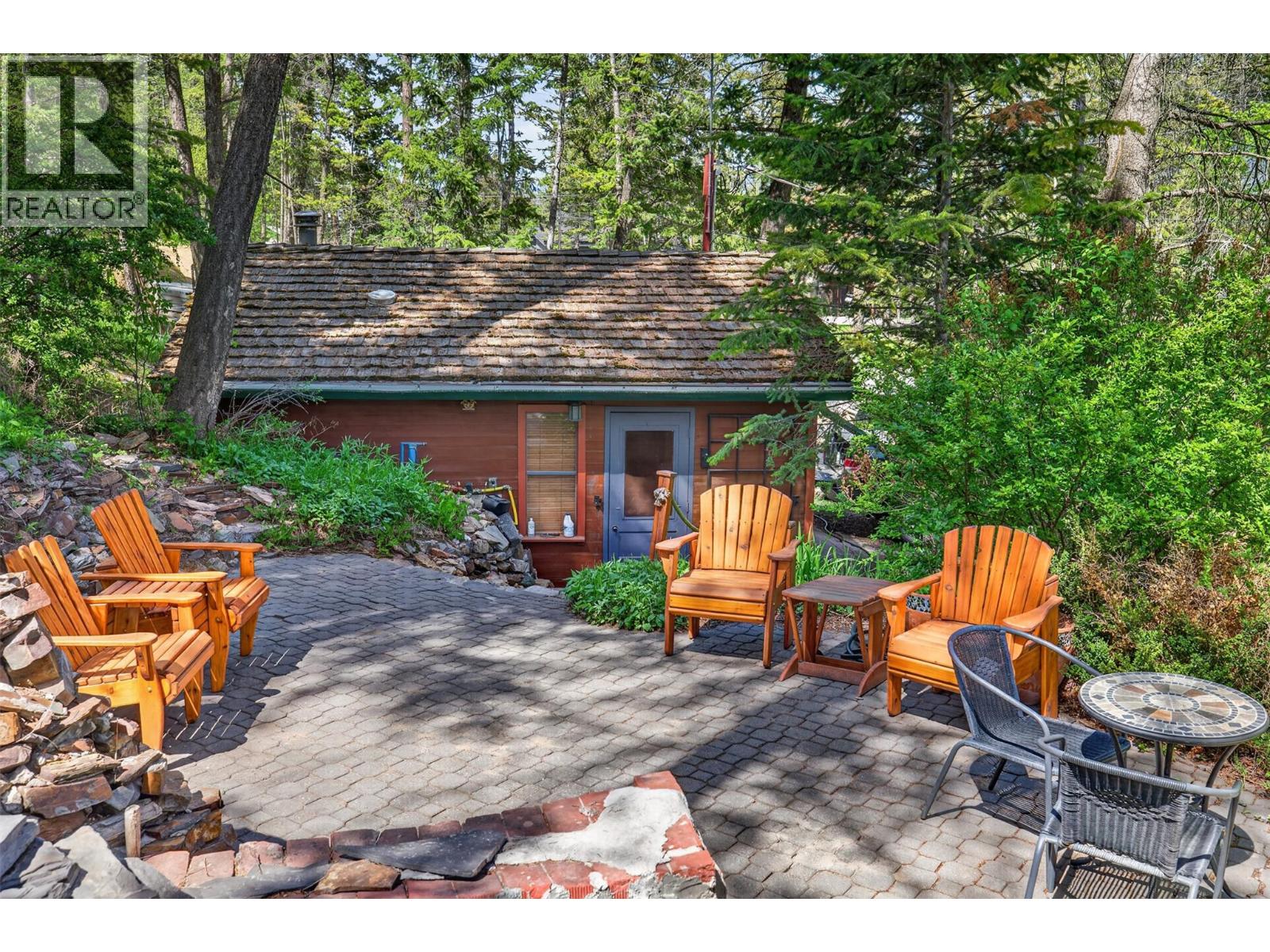 6035 COLUMBIA LAKE Road - 8