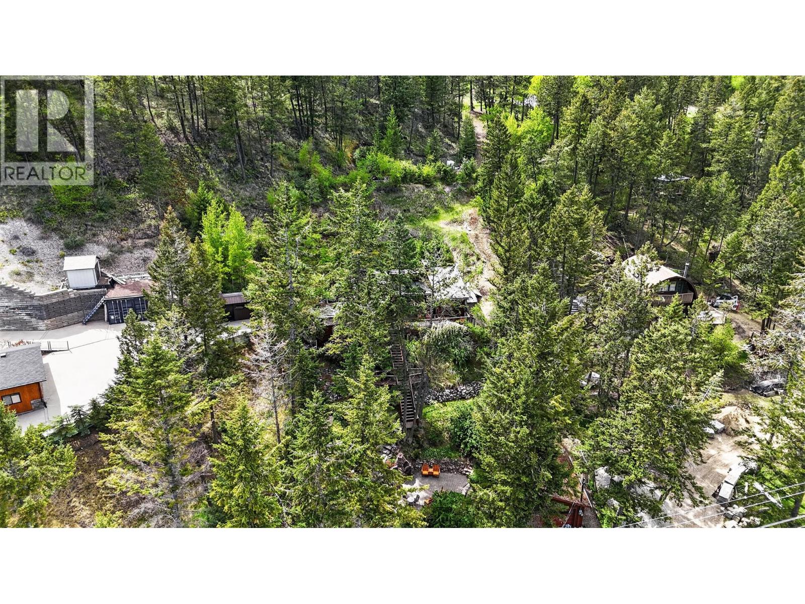 6035 COLUMBIA LAKE Road - 54