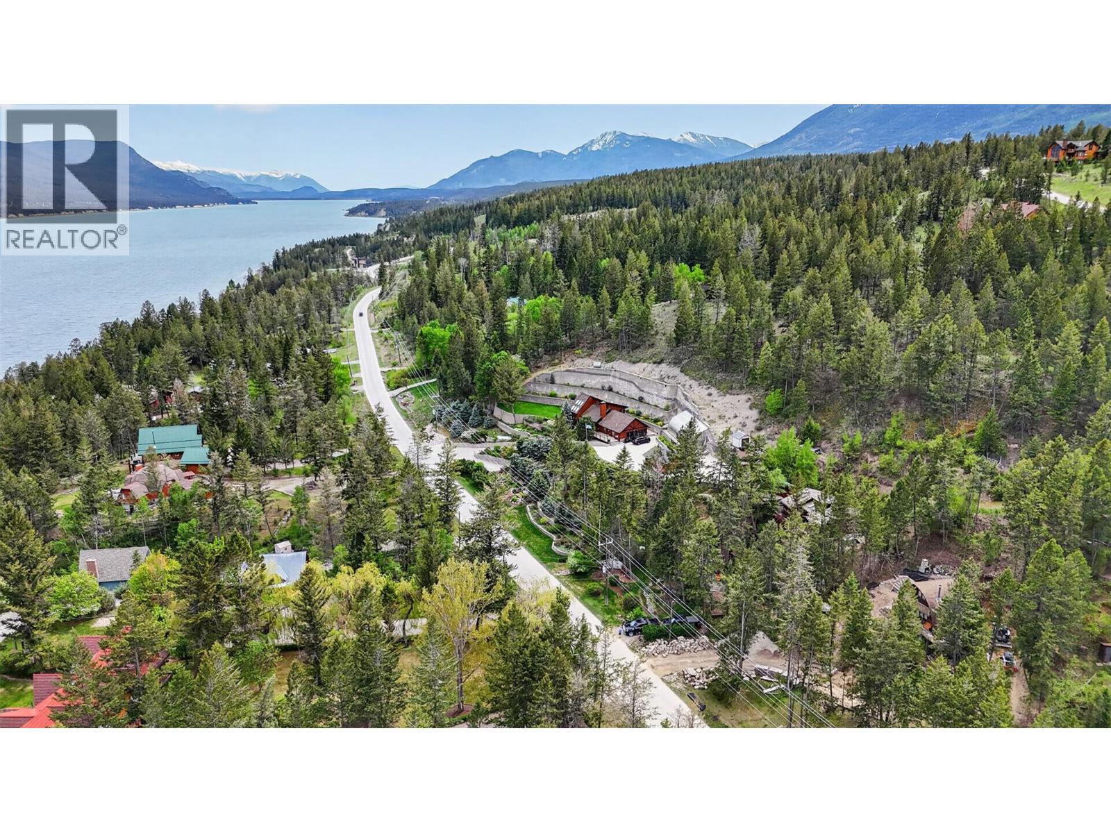 6035 COLUMBIA LAKE Road - 63