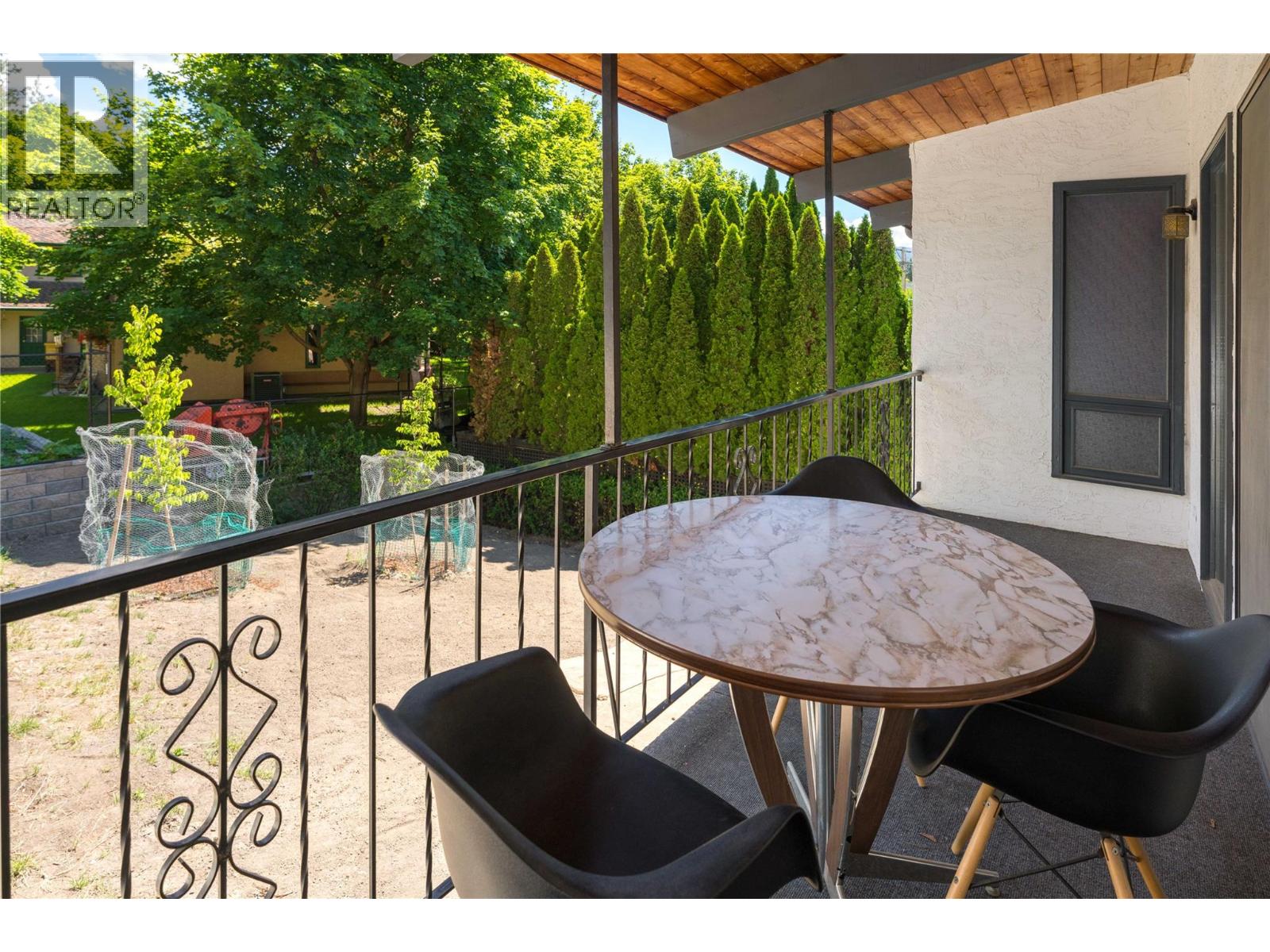 489 Okaview Road, Kelowna