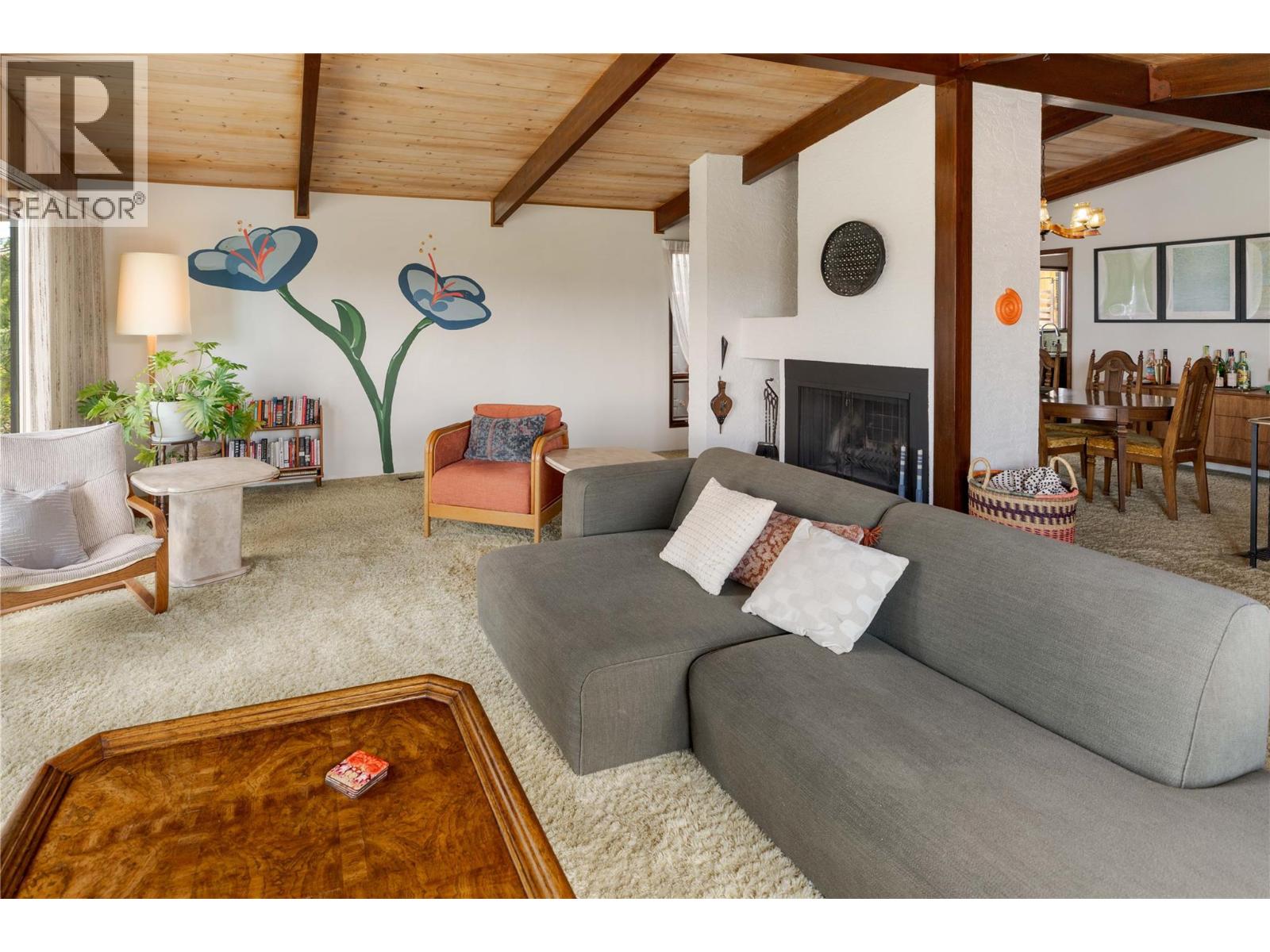 489 Okaview Road, Kelowna