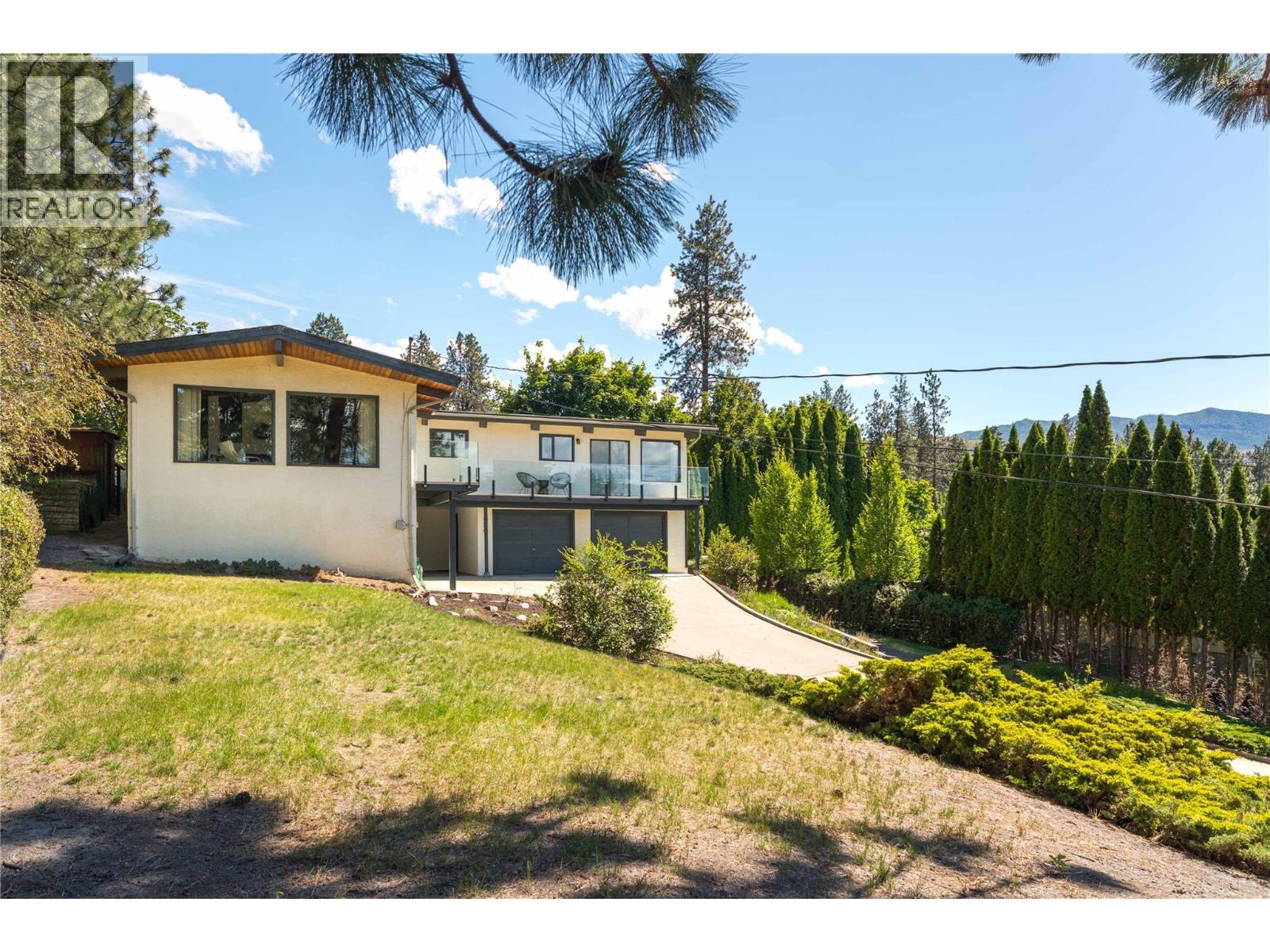 489 Okaview Road, Kelowna