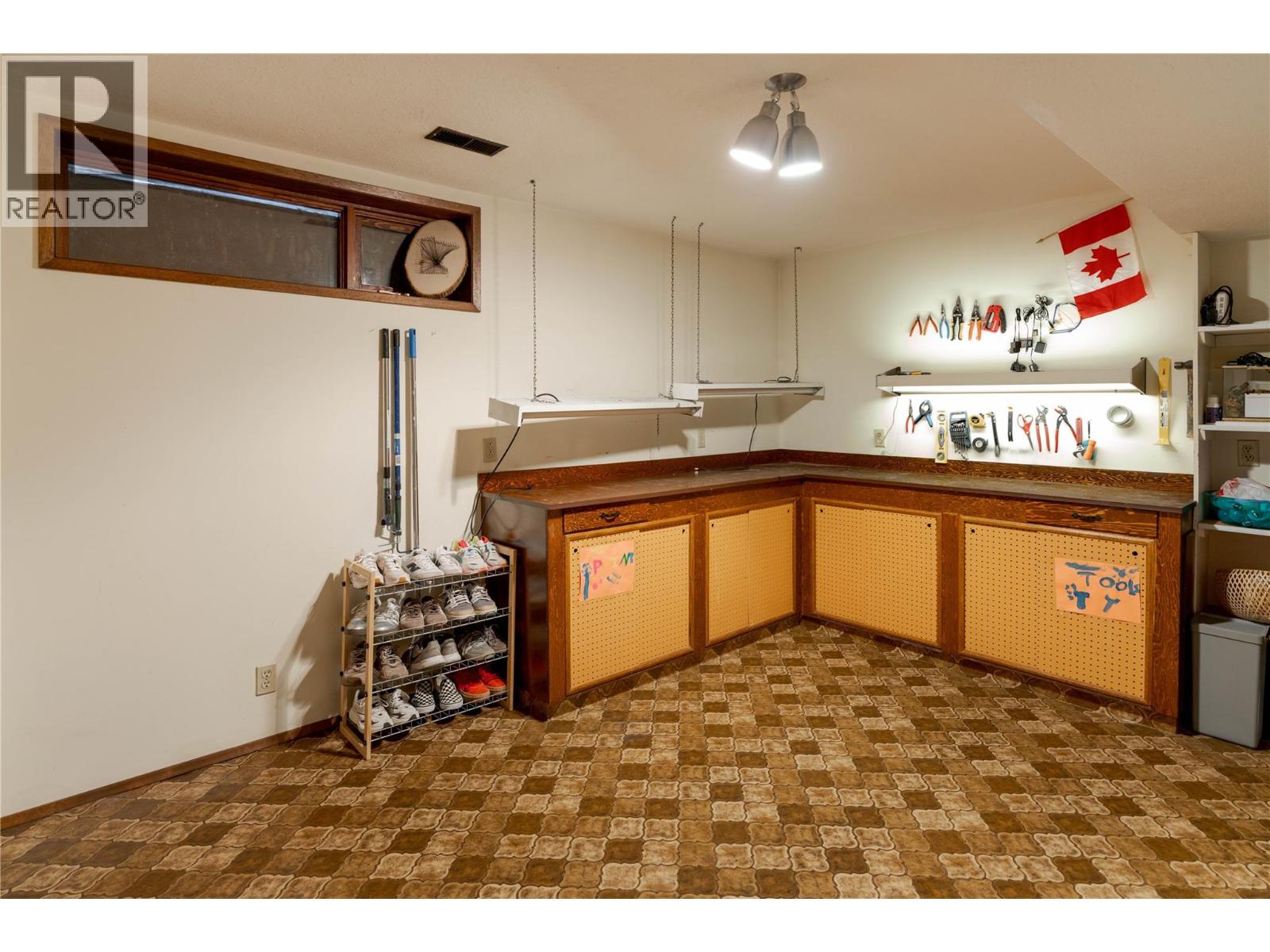 489 Okaview Road, Kelowna