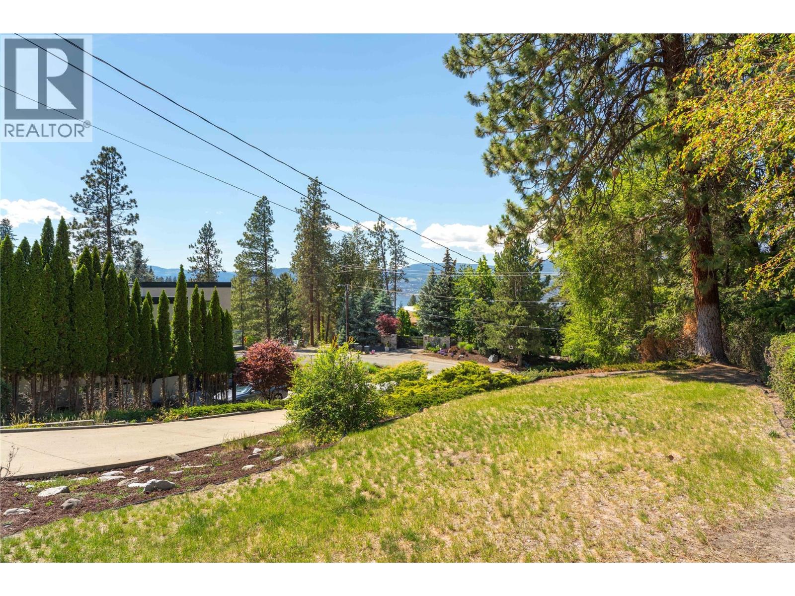489 Okaview Road, Kelowna