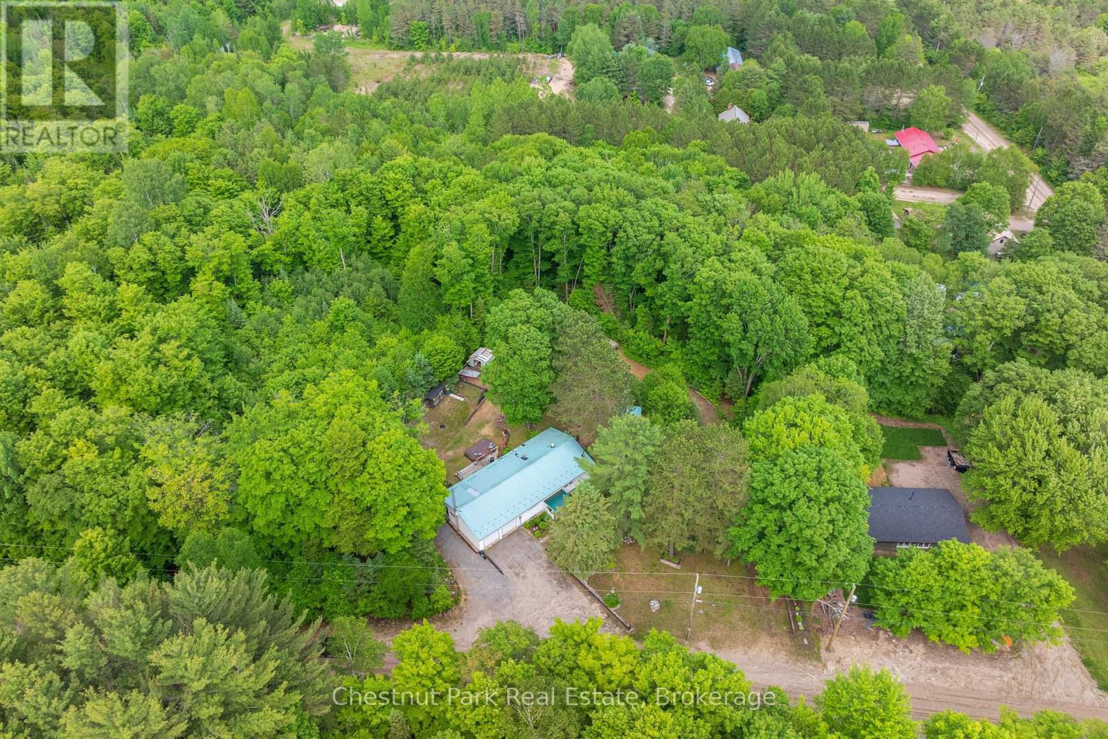 379 GABLES ROAD - 42
