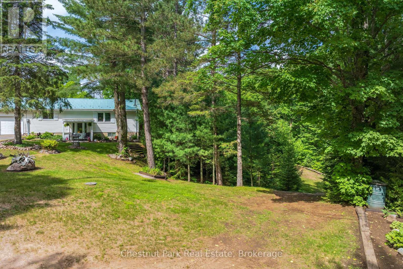 379 GABLES ROAD - 45