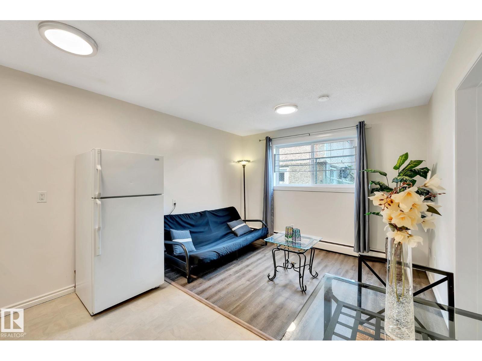 #104 12409 82 ST NW - 1