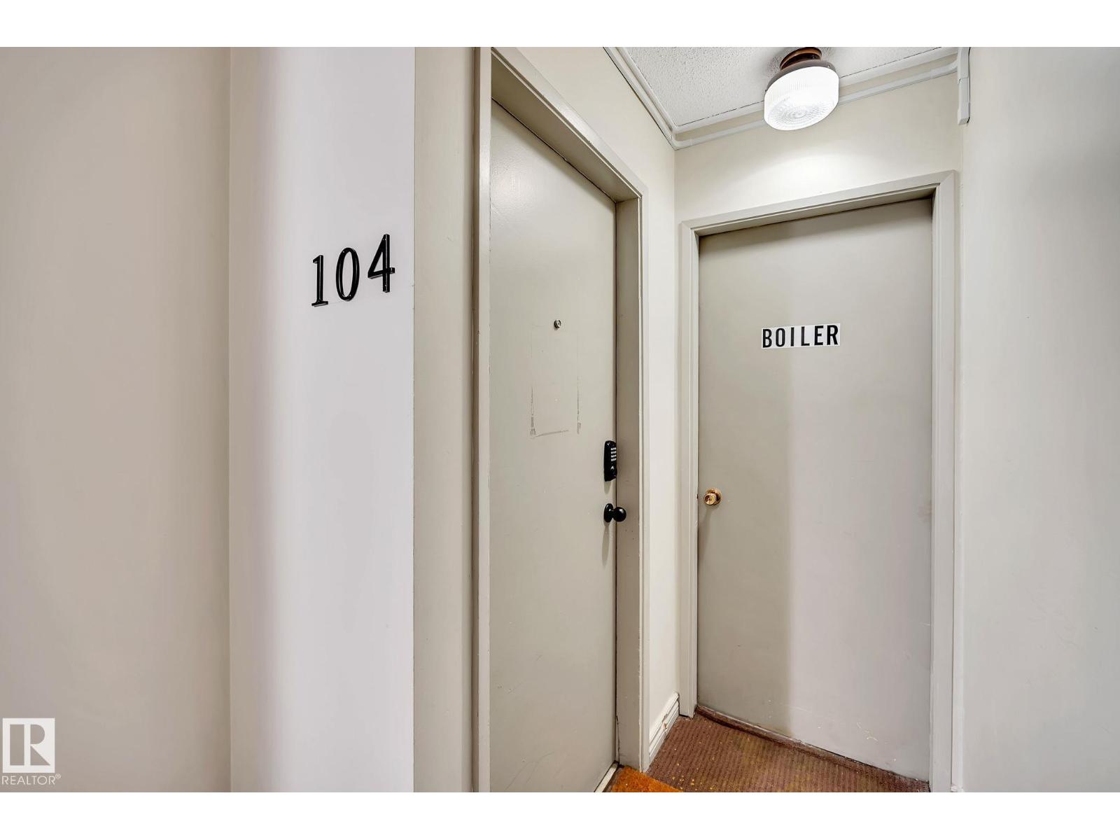 #104 12409 82 ST NW - 21