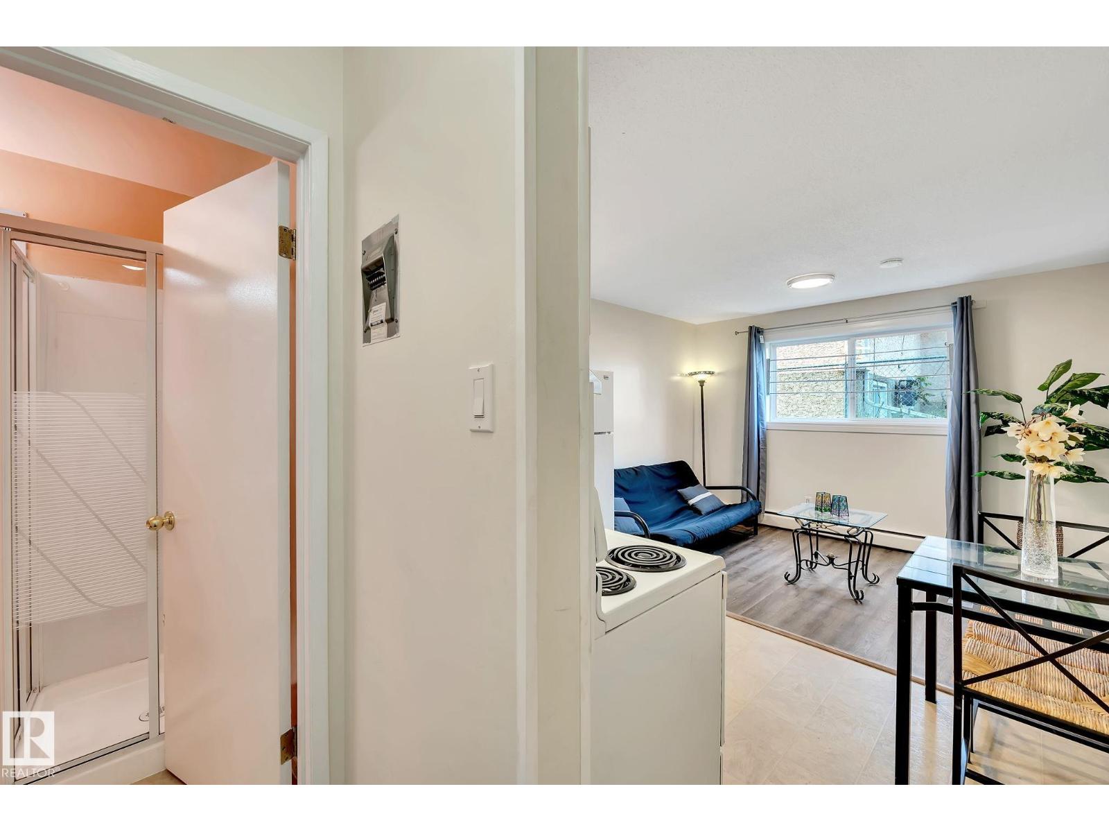 #104 12409 82 ST NW - 4