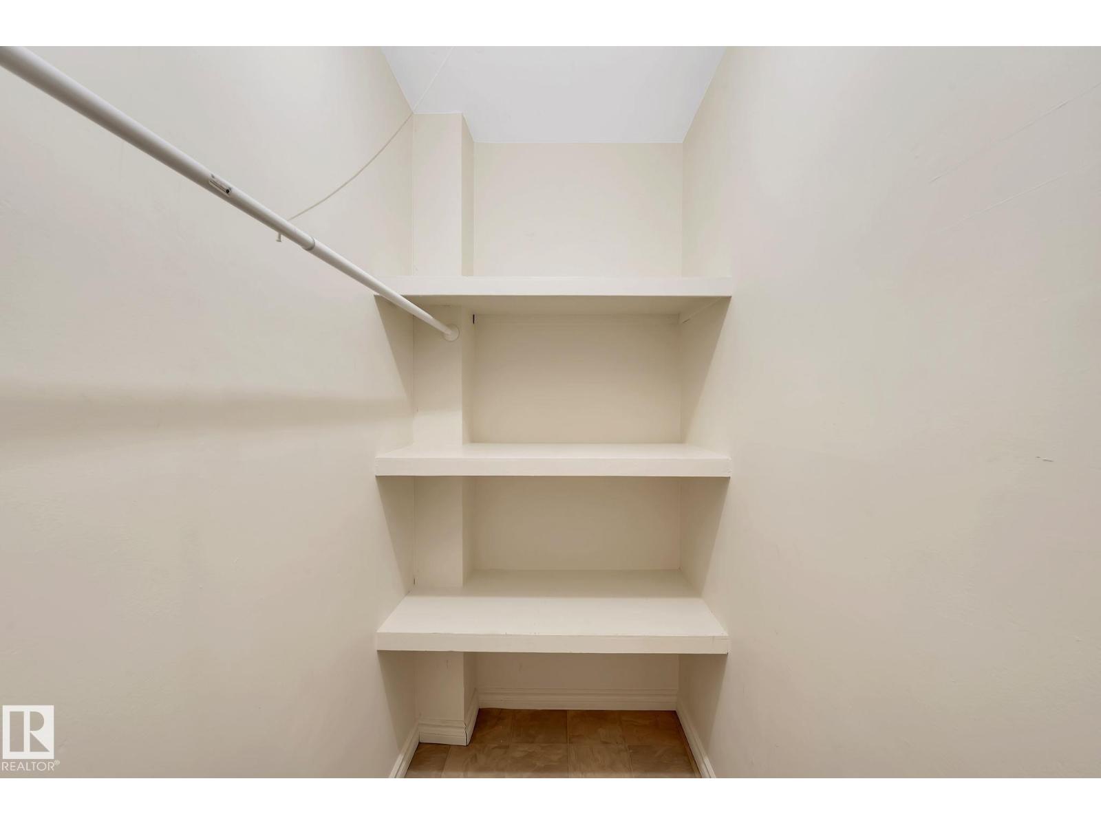 #104 12409 82 ST NW - 7