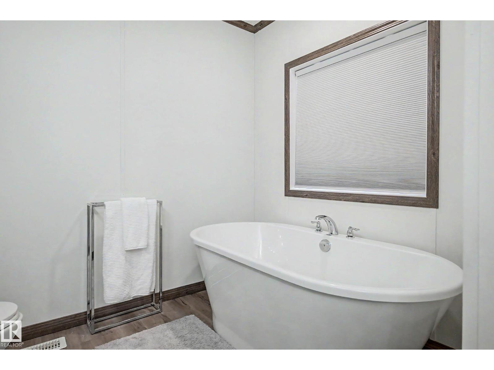 #126 41310 Range Road 282 - 22